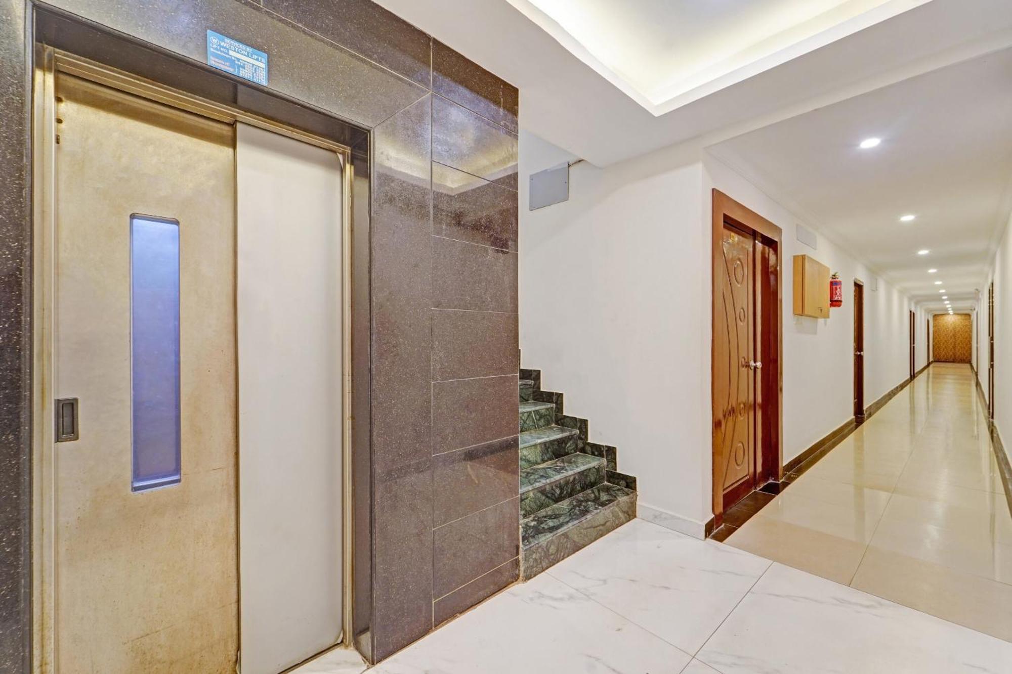 Collection O Mount Road Rich Mount Near Marina Beach Hotel Chennai Ngoại thất bức ảnh