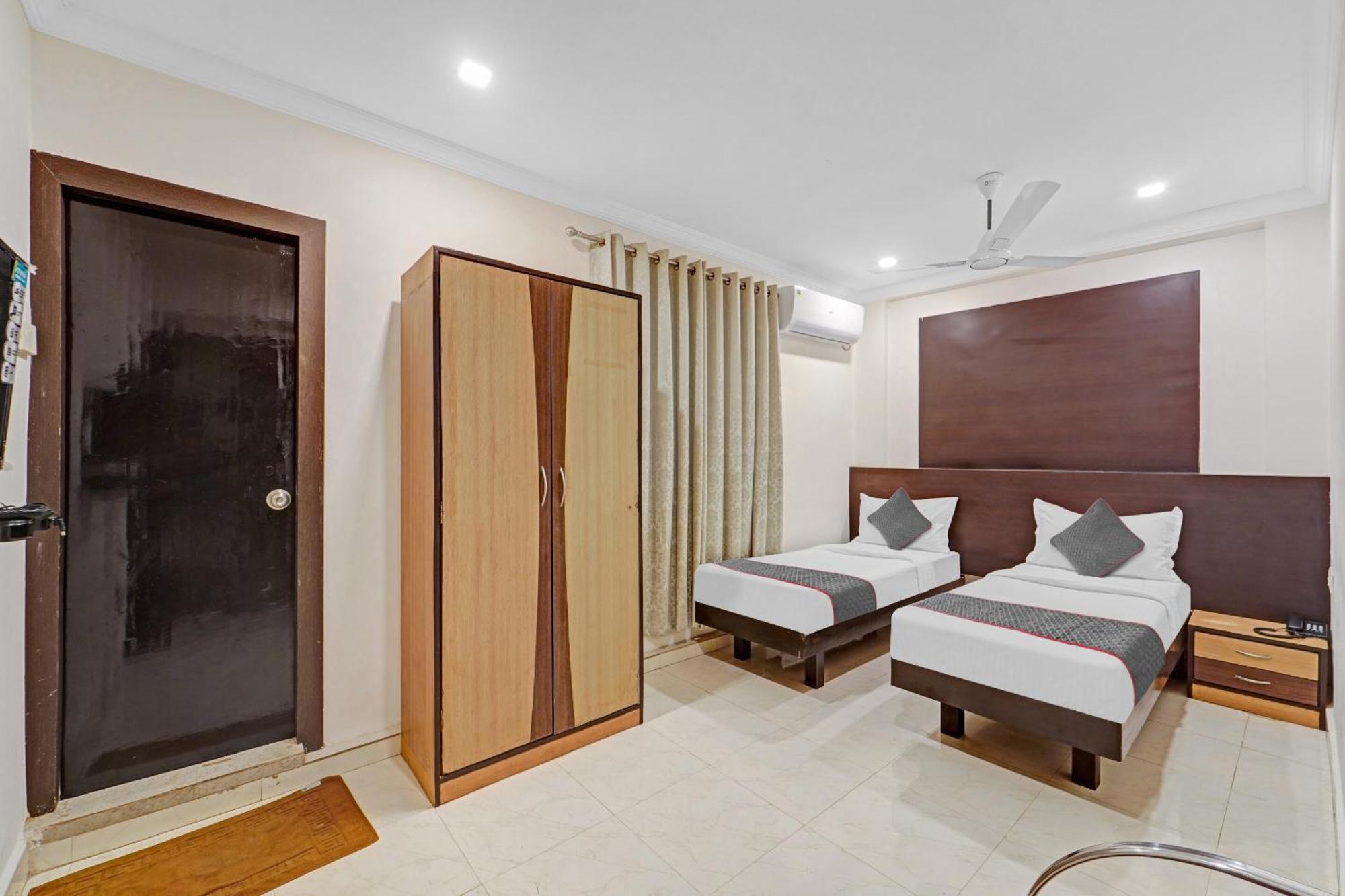 Collection O Mount Road Rich Mount Near Marina Beach Hotel Chennai Ngoại thất bức ảnh